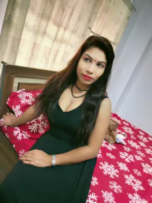 Affordable Call Girl Savita Gurgaon Sector 11