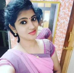 Cheap Price Call Girl Aakriti Noida Sector 98