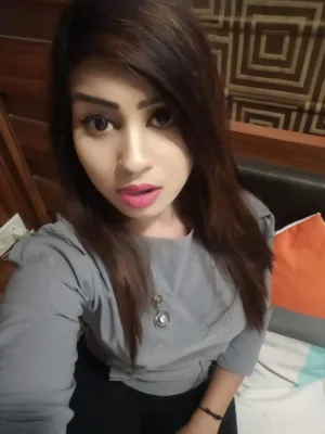 Nitisha R K Puram Call Girl Cheap Price